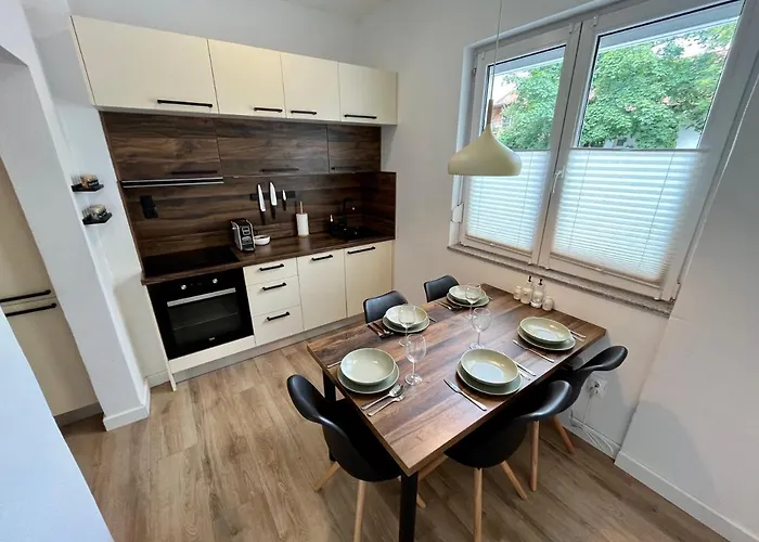 Tisa, * לובליאנה